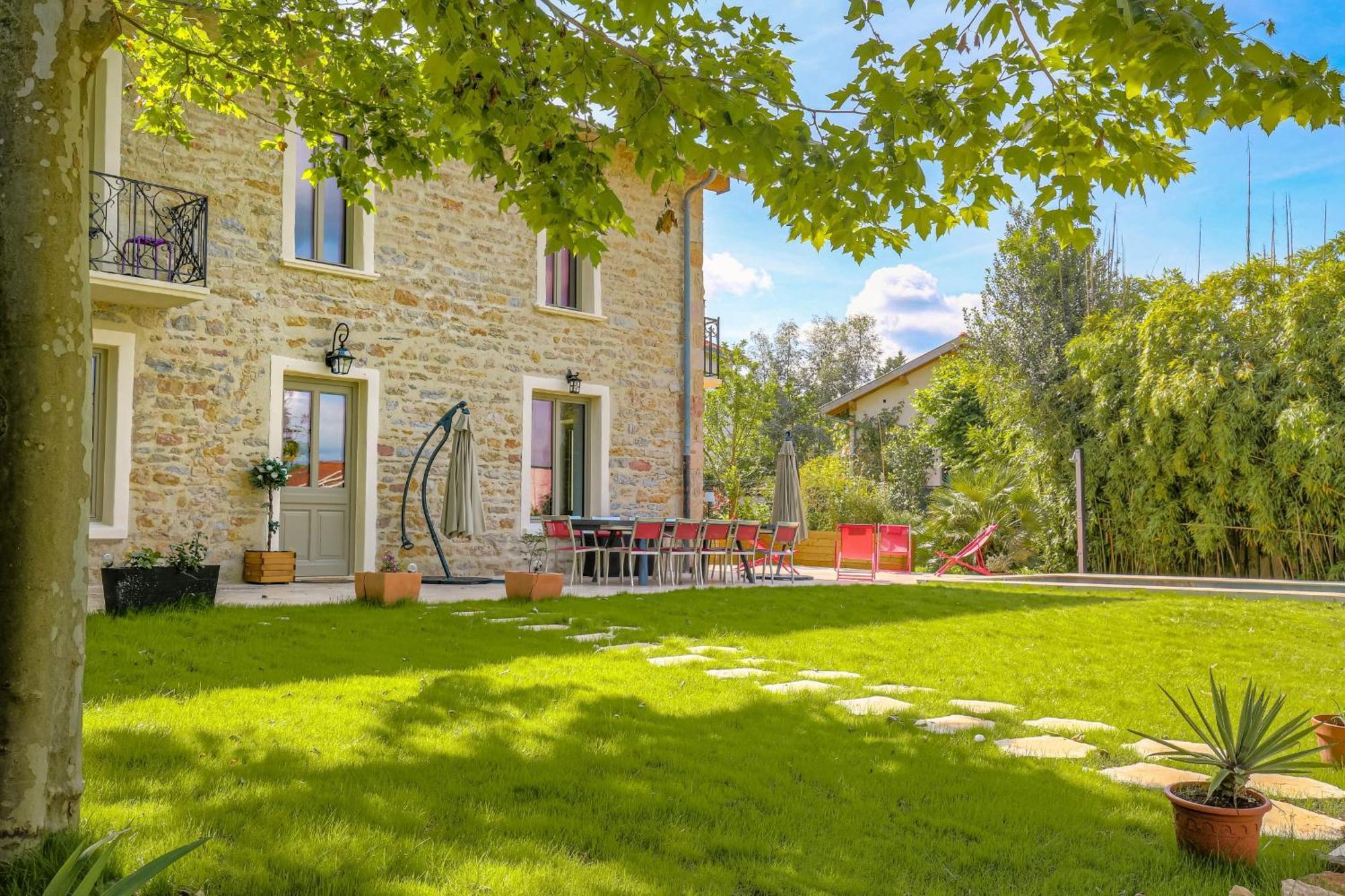 Charmante Maison Avec Piscine Proche Lyon Villa ดาร์ดิญญี ภายนอก รูปภาพ